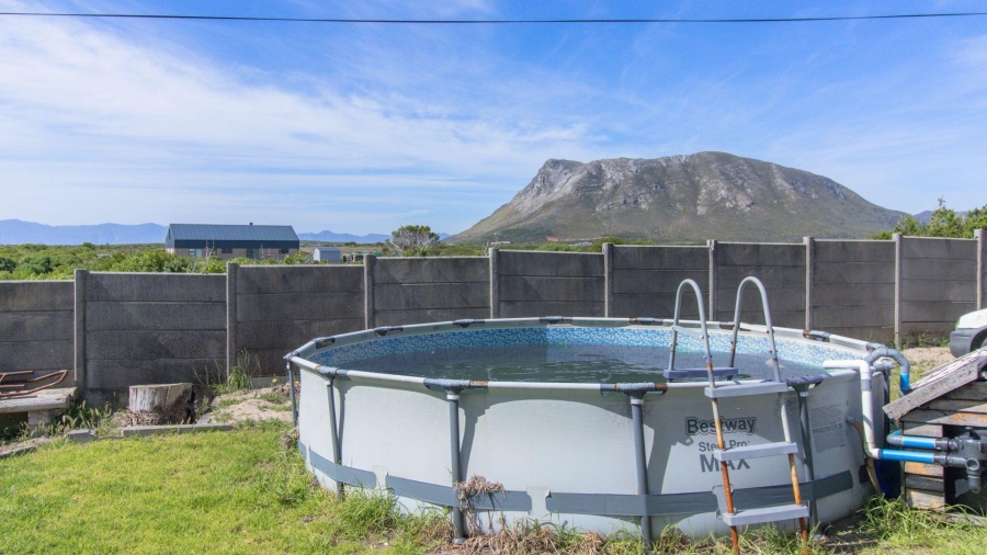 3 Bedroom Property for Sale in Kleinbaai Western Cape